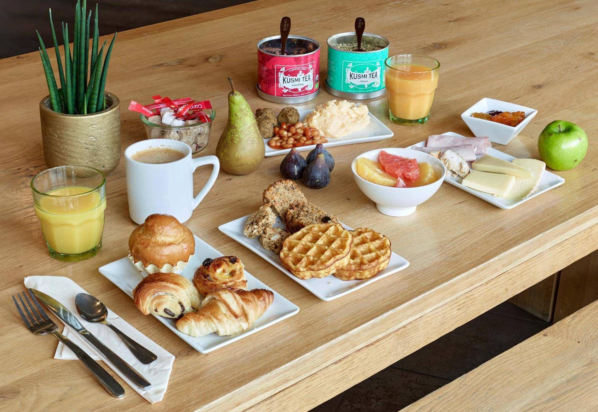 B&B Hotel Rueil-Malmaison Gare Экстерьер фото